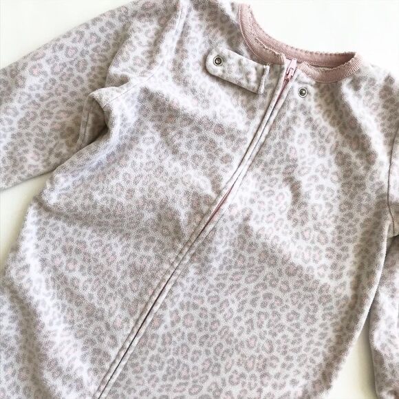 Carters gray cheetah fleece footed pajama GUC 4T - Picture 2 of 5